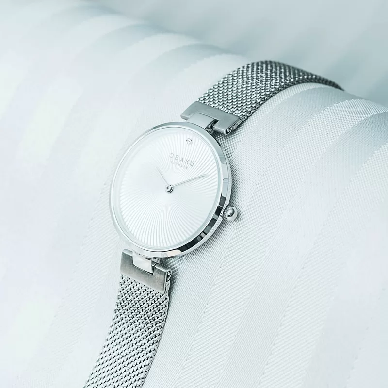 Zegarek damski Obaku Denmark V256LXCIMC DIAMANT prosty zegarek na meshowej bransolecie z diamentem
